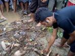 terkubur-sampah_20141203_115635.jpg