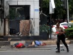 teror-bom-di-sarinah-jakarta_20160114_141152.jpg