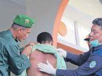 terpidana-judi-usai-dihukum-cambuk.jpg