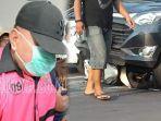 terpidana-korupsi-wisnu-wardhana-lindas-motor-jaksa-di-jalanan-surabaya.jpg