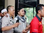 tersangka-kasus-pencabulan-saipul-jamil_20160219_172816.jpg