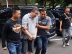 tersangka-kasus-penggelapan-yusak-alias-haryanto_20171212_160241.jpg