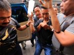 tersangka-pembunuh-satu-keluarga-di-medan-dibekuk_20170412_221548.jpg