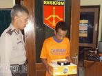 tersangka-penggandaan-uang_20180104_133901.jpg