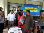 tersangka-penipuan_20160614_163925.jpg