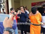 tersangka-zfl-20-pelaku-penganiayaan-balita-di-bogor.jpg