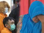 tertunduk-lesu-pengakuannya-ibu-las-saat-ketahui-kekejaman-anaknya.jpg