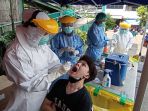 tes-swab-pcr-massal-omicron-pedagang-tangerang_20220105_153413.jpg