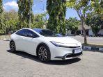 Jajal Prius PHEV, Hatchback Performa Tinggi Paling Ditunggu