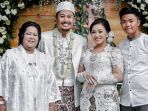 thalia-gracia-dan-keluarganya_20180929_195444.jpg