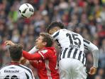 thomas-muller-michael-hector_20161016_014406.jpg