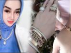 tiara-dewi-dan-perhiasannya_20180214_153428.jpg