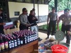tiga-hari-berpatroli-polres-salatiga-sudah-sita-minumas-keras-segini-banyak_20161214_231007.jpg