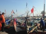 tiga-nelayan-ditemukan-selamat_20180708_114504.jpg