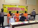 tiga-orang-tersangka-saat-dihadirkan-dalam-jumpa-pers-di-polresta-yogyakarta.jpg