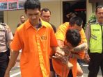 tiga-pelaku-begal-ojek-online-dipaparkan-polrestabes-medan_20180818_203420.jpg