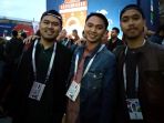 tiga-pilot-muda-indonesia-nonton-piala-dunia-2018-rusia-1_20180712_083048.jpg