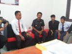 tiga-terduga-penjarah-sebuah-toko-pakaian-di-jl-samratulangi-kecamatan-ujung-bulu-dib_20180305_194108.jpg