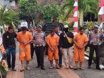 tiga-tersangka-kasus-penganiayaan-kepala-sekolah.jpg