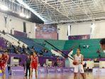 tim-bali-vs-sulsel-pada-pertandingan-semifinal-basket-5x5-putri-di-mimika-sport-center-papua.jpg