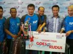 tim-bulutangkis-tvri-pusat-juara-turnamen-bulutangkis-antar-media-2017-zona-barat_20171006_162907.jpg