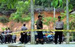 tim-investigasi-lakukan-olah-tkp-pasca-bentrokan-tni-dan-brimob_20141121_141529.jpg