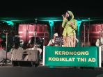 tim-keroncong-kodiklat-tni-ad-bandung_20171110_083011.jpg
