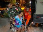tim-kesehatan-sargas-yonif-pr-328-berhasil-menyelamatkan-warga-kampung-mosso.jpg