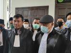 tim-kuasa-hukum-gus-nur-eggy-sudjana-kanan-ahmad-khazinudin.jpg