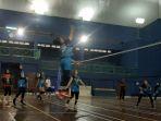 tim-voli-putri-dki-jakarta-berlatihkerasssss.jpg
