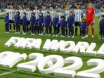 timnas-argentina-mendengarkan-lagu-kebangsaan_20221204_021111.jpg