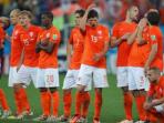 timnas-belanda-nangis_20160329_012049.jpg
