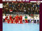 timnas-futsal-indonesia-berfoto-bersama-setelah-kalahkan-korea-selatan.jpg