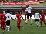 timnas-indonesia-melawan-fiji-berakhir-tanpa-gol_20170902_204520.jpg
