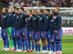 timnas-inggris-terbang-ke-qatar-menggunakan-pesawat-jet-bermotifkan-pelangi.jpg