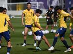 timnas-jepang-latihan-fisik_20221127_162854.jpg