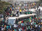 timnas-senegal-disambut-lautan-fans_20220208_154722.jpg