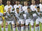 timnas-spanyol-pique_20161011_013531.jpg