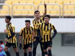 timnas-u-19-malaysia-m-hadi-fayyadh-vs-timnas-u-19-indonesia_20171109_170507.jpg