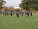timnas-u-23-latihan-fisik-jelang-hadapi-timnas-iran-u-23_20191112_184448.jpg