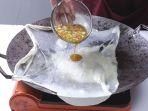 tips-membuat-martabak-telur-terang-bulan.jpg