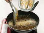 tips-menggoreng-ikan-agar-tidak-lengket.jpg