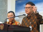tjahjo-kumolo-paparkan-pembangunan-terminal-bareng-umum_20150709_112028.jpg