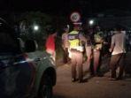 tkp-pengendara-motor-tewas-tabrak-tiang-listrik.jpg