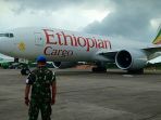 tni-au-daratkan-paksa-pesawat-b-777-asing_20190114_155537.jpg