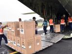 tni-au-kerahkan-hercules-kirim-alkes-ke-wilayah-sumatera_20210810_183650.jpg