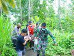 tni-evakuasi-korban-gempa-di-majene-qq.jpg