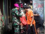 tni-gelar-dapur-umum-ringankan-beban-warga-terdampak-covid-19_20200416_114345.jpg