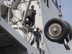 tni-temukan-roda-pesawat-lion-air-pk-lqp-di-tanjung-karawang_20181102_194321.jpg