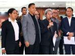 todung-mulya-lubis-mengatakan-omongan-4-menteri-tak-jawab-soal-bansos.jpg